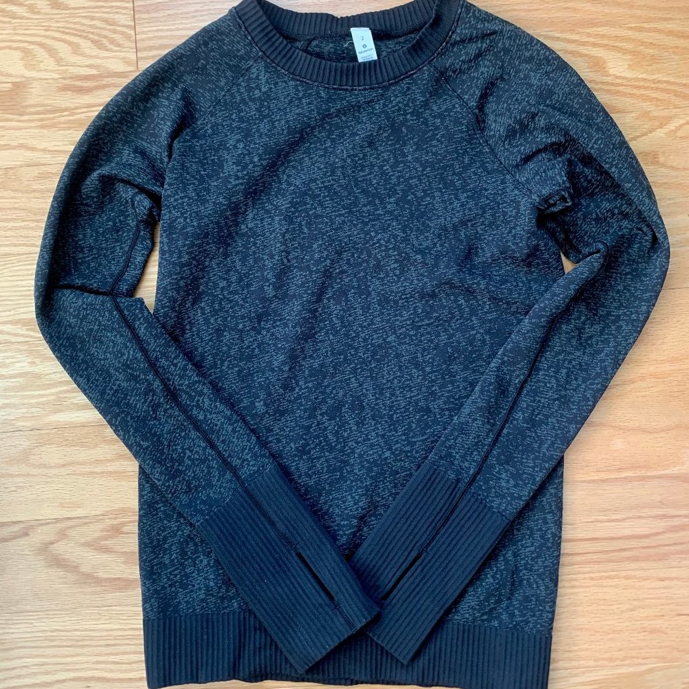 Heather Black Lululemon Long Sleeve | Size 2
